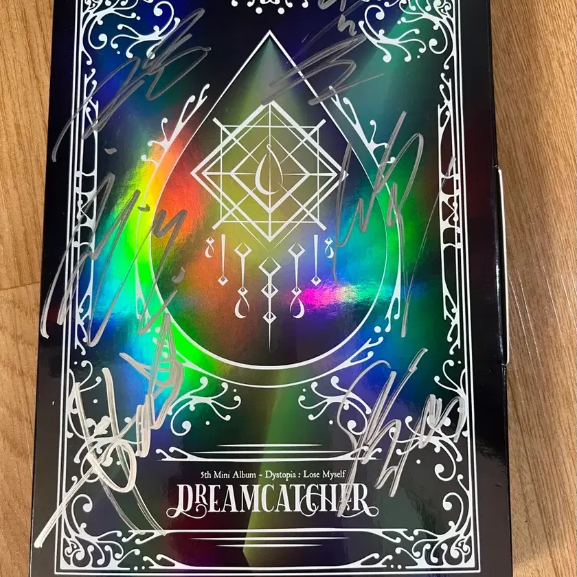Shop dreamcatcher signed on Bunjang Global Site - No more Korean