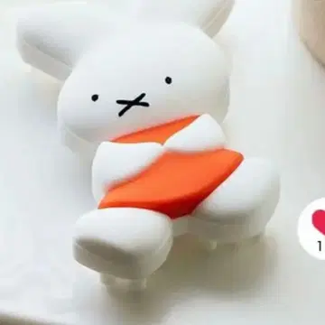 미피 70주년 실리콘형 헤어 브러쉬 studioclip