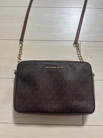 MICHAEL KORS 숄더백