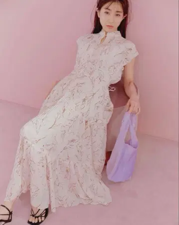 SNIDEL 티어드 플리츠 원피스