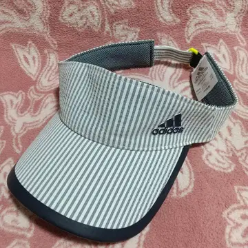 adidas 스트라이프 골프 선바이저