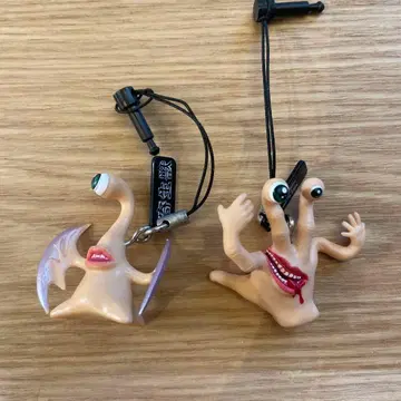 기생수 미기 스트랩 2종 세트