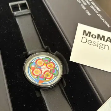MOMA Design Store 손목시계 여성용 남성용