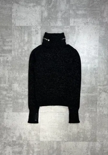 AW2004 지퍼 엄지손가락 구멍 하이넥 니트