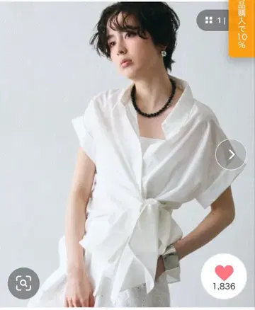 Trish 겨드랑이 리본 프렌치 슬리브 셔츠 화이트