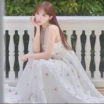 Blooming Veil Halter Dress 미스트레아스 원피스