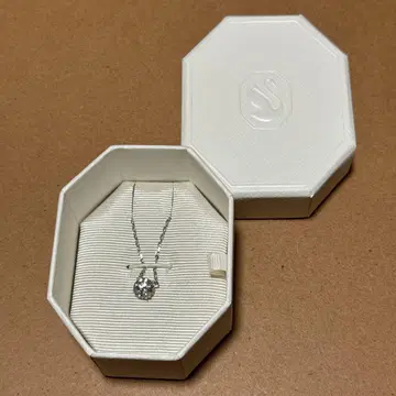 스와로브스키 Stilla 목걸이