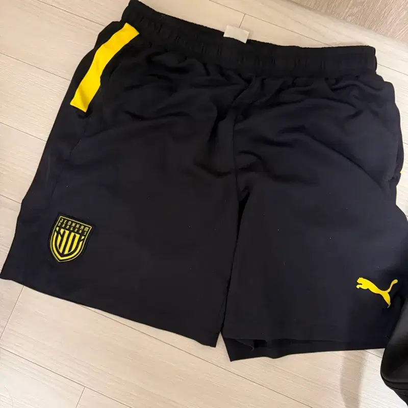 전남드래곤즈 U18 광양제철고 축구부 지급용 트레이닝 반바지 팔아요