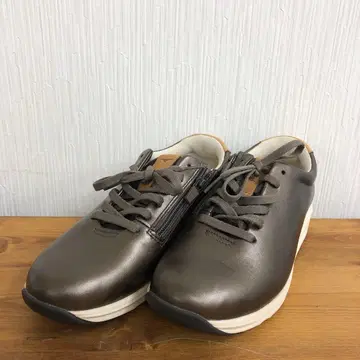 MIZUNO 스니커즈 브라운 사이드 지퍼