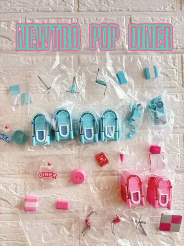 반다이 NEWTRO POP DINER 가챠 8종 13점