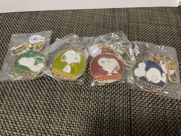 PEANUTS 스누피 메탈 스윙 액세서리 참 4종 가챠