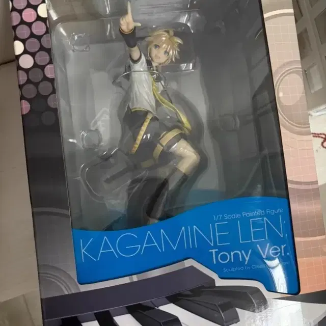 λ³΄μΉ΄λ‘ λ³΄μ»¬λ‘μ΄λ μΉ΄κ°λ―Έλ€ λ ν λ tony ver νΌκ·μ΄ νλλ€