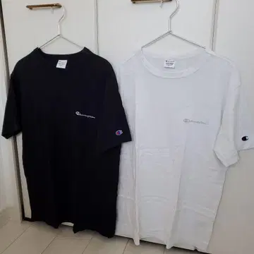 챔피온 티셔츠 2장 세트 블랙 화이트