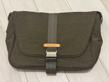 [ 가격 인하 ] Paul Smith 숄더백 나일론
