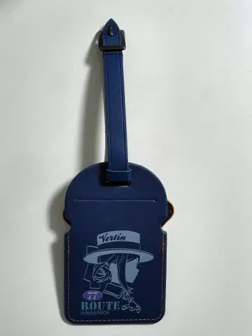 리버스: 1999 *여행 가방 위* 캐릭터 이미지 러기지 택 베르티