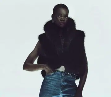 ZARA 크롭 인조 모피 베스트