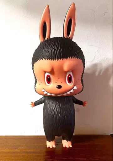 초기 labubu 라부부 피규어 지모모
