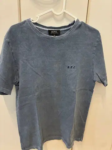 A.P.C. 다크 블루 T셔츠 S 사이즈