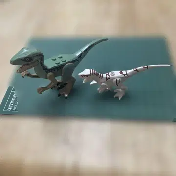 LEGO 공룡 벨로키랍토르 아트로키랍토르