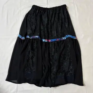gouk 일본풍 패턴 플레어 스커트 블랙
