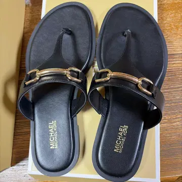 MICHAEL KORS 플립플랍 블랙 골드 금장 장식