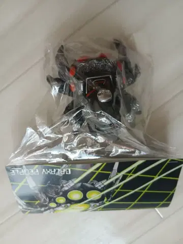 GALAXY PEOPLE 거미형 피규어 소프트 비닐