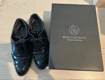 BEAUTY&YOUTH 에나멜 신발 36h 가죽 신발