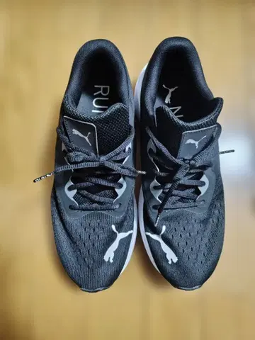 PUMA 러닝화 28cm 블랙