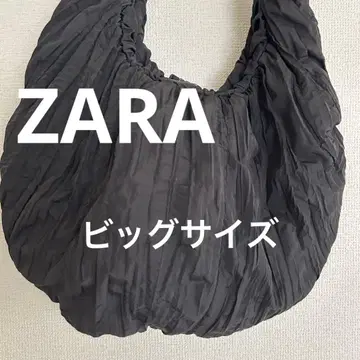 zara 플리츠 나일론 숄더백