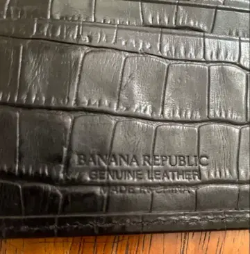 BANANA REPUBLIC 접이식 지갑 악어 엠보싱 블랙