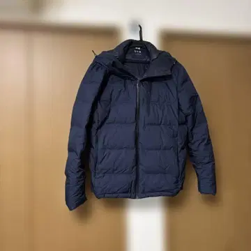 UNIQLO 심리스 다운 파카 네이비
