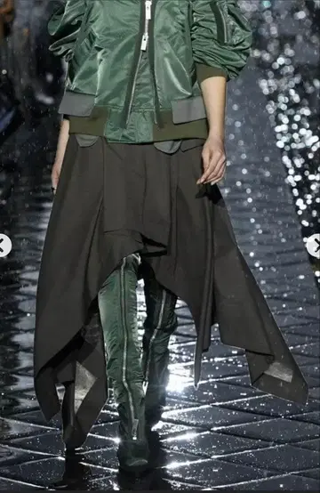 sacai 비대칭 스커트 택 포함 사이즈 1
