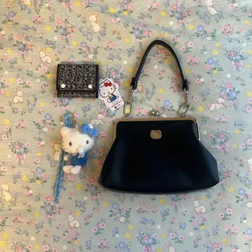 타임세일 Hello Kitty 가마구치 지나시스 3세트