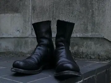 Portaiile Twin Zip Heel 가죽 트윈 지퍼 부츠