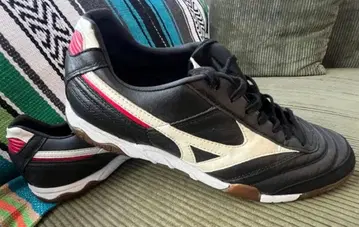 [가격 인하 가능] MIZUNO 모렐리아 풋살화 27.5cm