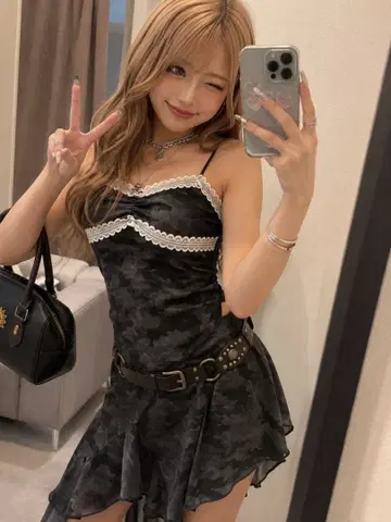 EVRIS 레이스 도킹 비대칭 미니 원피스 카모플라쥬