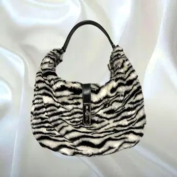 y2k 00s archive zebra pattern bag grunge