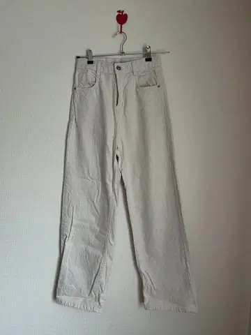 ZARA 데님 팬츠 화이트