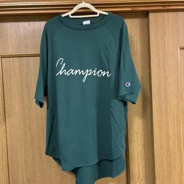 챔피온 짙은 그린 T셔츠