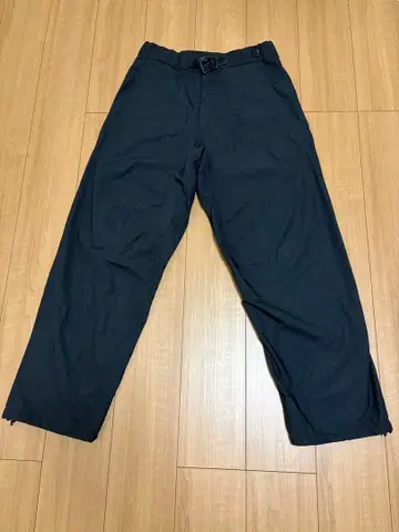 goldwin0 helicoid weather pants