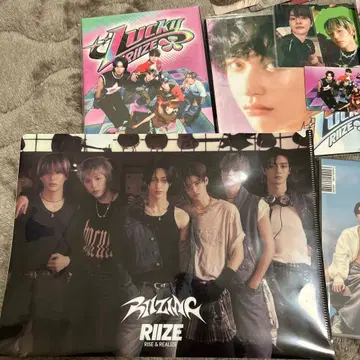RIIZE 트레이딩 카드 앨범 굿즈 묶음 판매