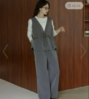 어반 리서치 서니 레이블 그레이 페플럼 스타일 올인원
