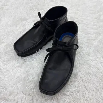Clarks Wallabee Boot Black Leather