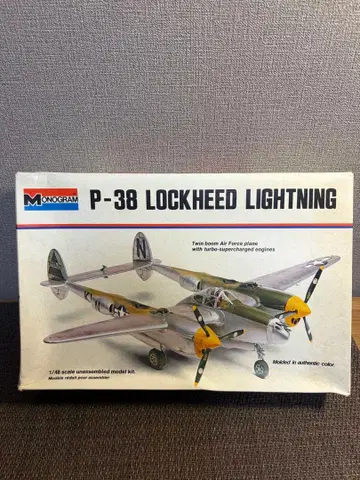 Monogram 1/48 P-38 Lockheed Lightning