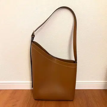 H&M 원 핸들백 숄더백 버킷백 브라운