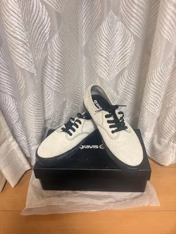 gravis 그래비스 스니커즈 화이트 x 블랙 27.0cm