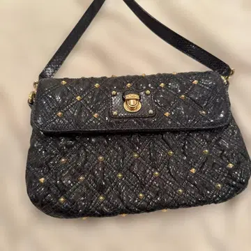 MARC JACOBS 스터드 숄더백