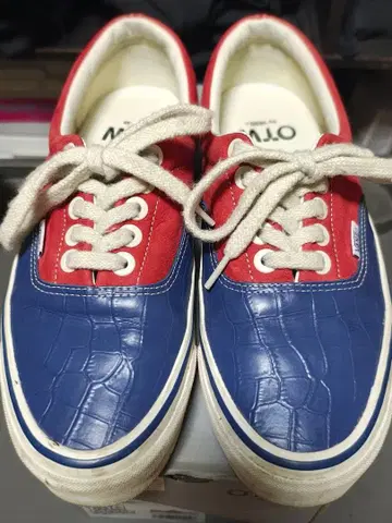 VANS OTW 스니커즈 레드 블루 악어 엠보싱 era