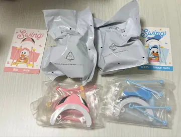 [ 가격 인하 ] POPMART 디즈니 swing 도날드 휴이