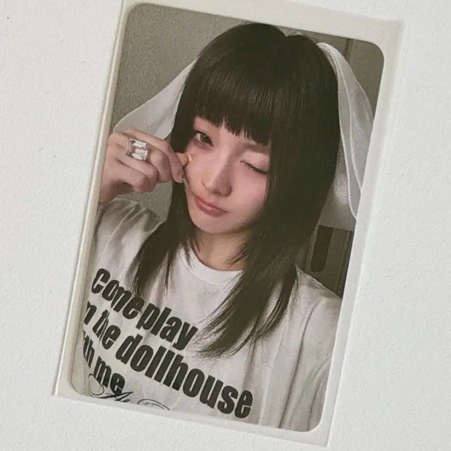 Illit Iroha Glit 1st anniversary sign pola sign polaroid wts sell